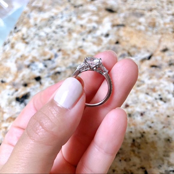 NEW Sterling Silver Diamond Engagement Ring (CZ) - Picture 7 of 11